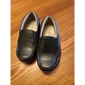 Children's Place black  dress shoes toddler sz 8